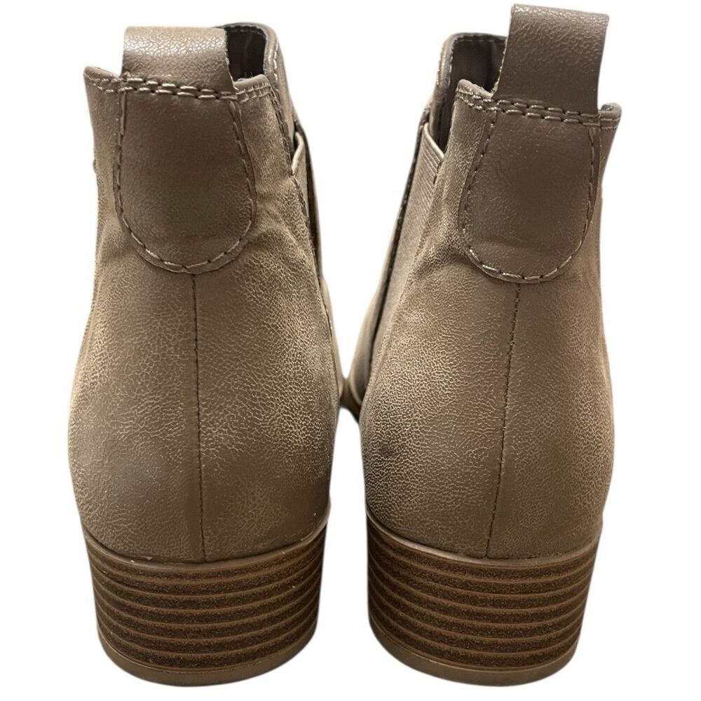 MIA Tan Ankle Boots Women Size 6 Low Heel Casual Comfort Booties - Picture 3 of 6